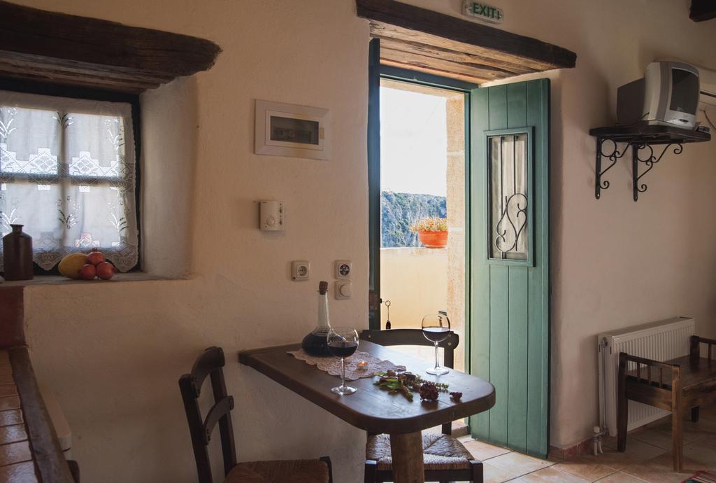 Abramis Rooms Mitáta Dış mekan fotoğraf